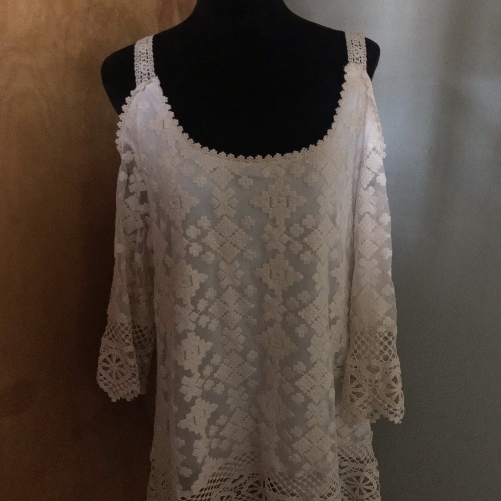 Lace top